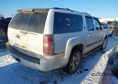 2007 Chevrolet Suburban 1500 Lt z USA, uszkodzony, nr VIN 3GNFK16397G236316